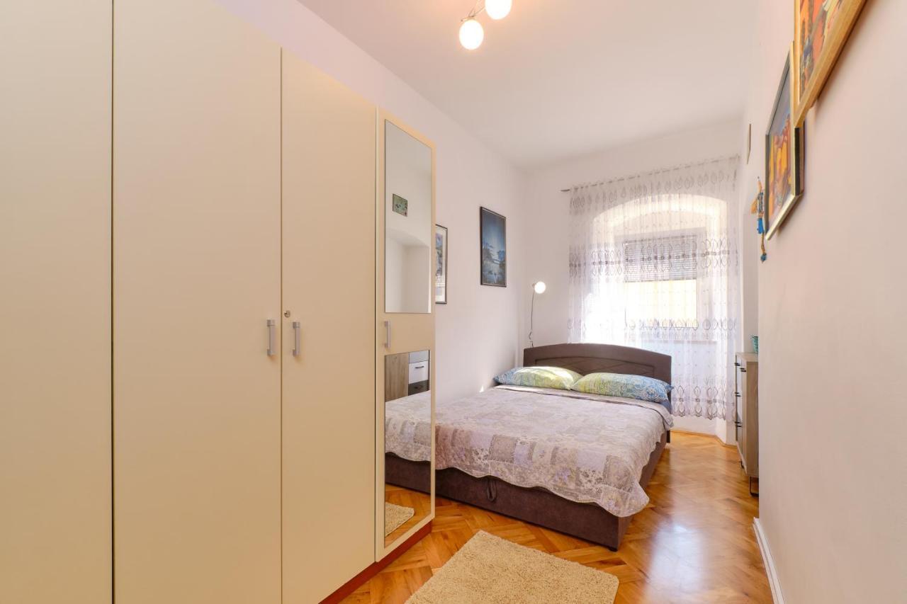Snjezana Apartment Mali Losinj Exterior photo